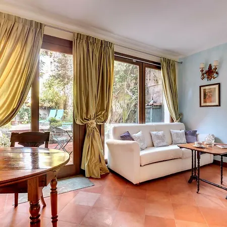 Ca' Papadopoli With Garden And Terrace Apartment *